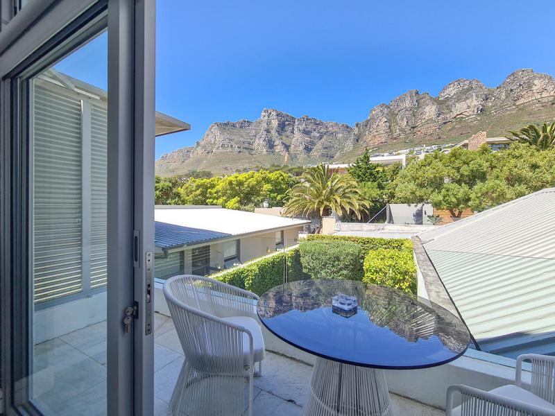 To Let 3 Bedroom Property for Rent in Camps Bay Western Cape